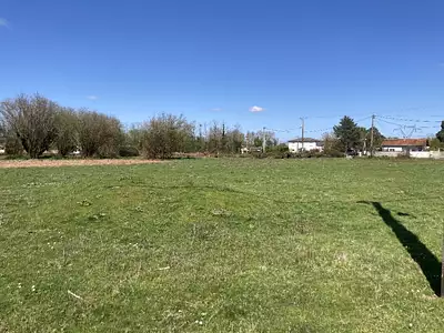 Terrain à bâtir, 610 m²