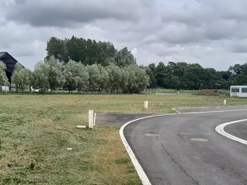 Terrain à bâtir, 460 m² - Wierre-Effroy (62720)