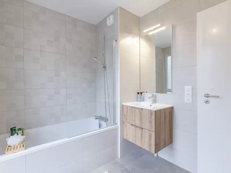 CONFIDENCES - Haguenau (67500)