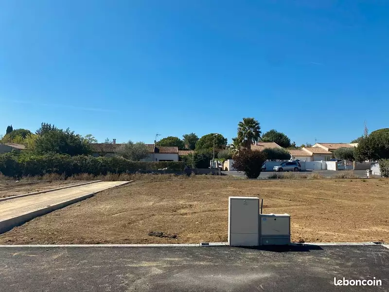 Terrain à bâtir, 527 m² - Bassan (34290)