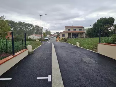 Terrain à bâtir, 664 m²