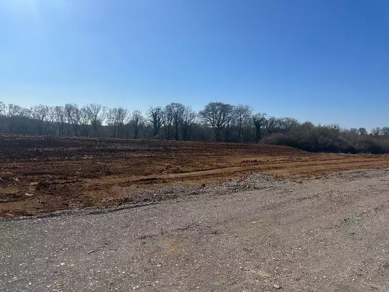 Terrain à bâtir, 410 m² - Entrange (57330)