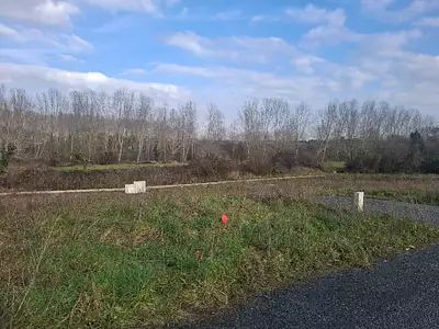 Terrain à bâtir, 530 m²