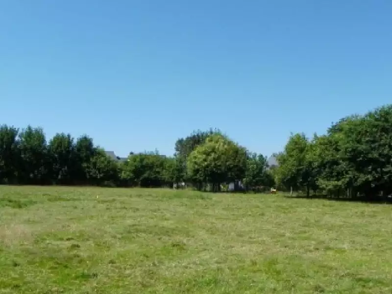 Terrain à bâtir, 1 000 m² - Le Faulq (14130)