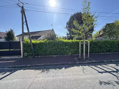 Terrain à bâtir, 655 m²