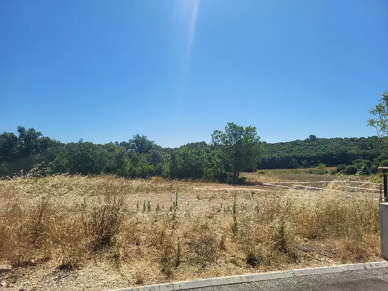 Terrain à bâtir, 600 m² - Montagnac (30350)