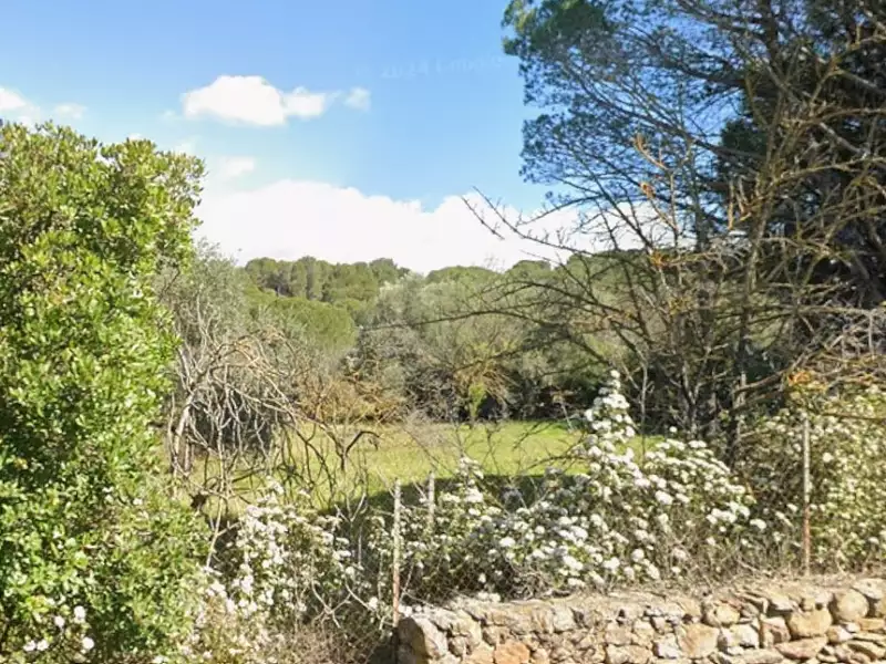 Terrain à bâtir, 740 m² - Bizanet (11200)