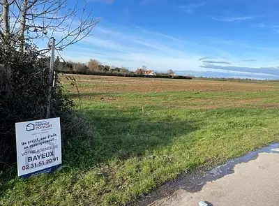 Terrain à bâtir, 311 m²