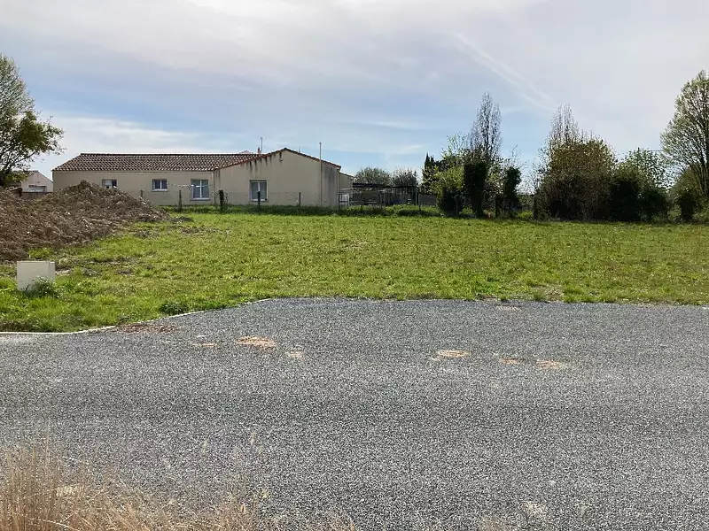 Maison neuve, 100 m² - Saintes (17100)