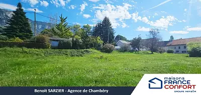 Terrain à bâtir, 600 m²