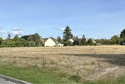 Terrain à bâtir, 733 m²