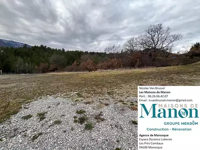 Terrain à bâtir, 1 800 m²