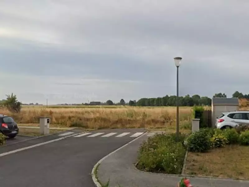 Terrain à bâtir, 570 m² - Lambres-lez-Douai (59552)