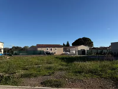 Terrain à bâtir, 447 m²