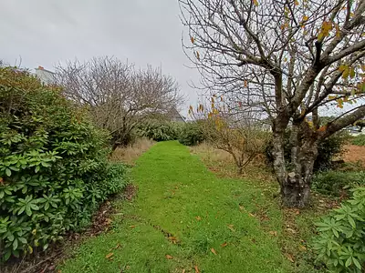 Terrain à bâtir, 370 m²