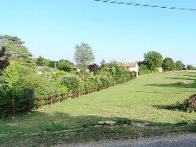 Terrain à bâtir, 1 000 m² - Beaumotte-lès-Pin (70150)