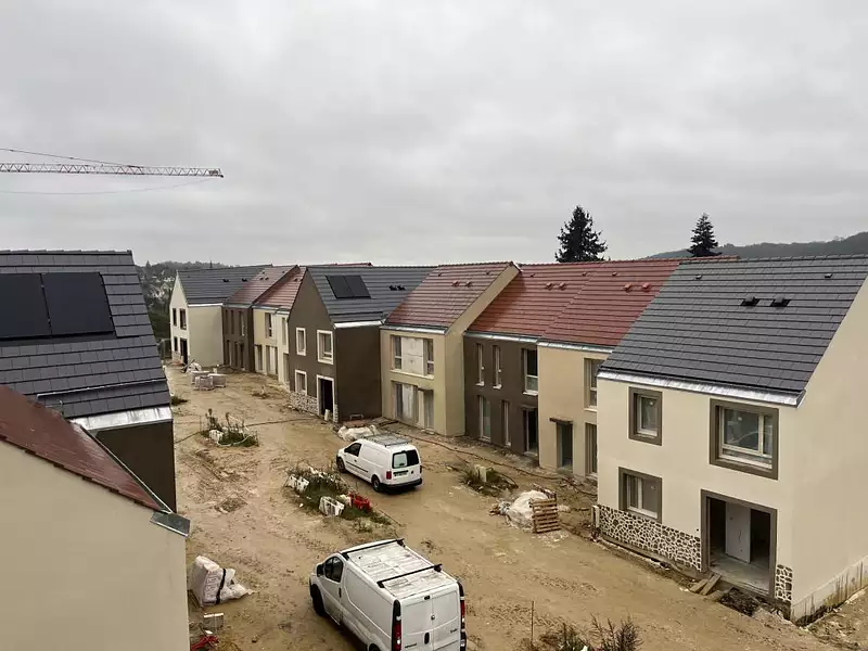 SAINT-CHERON - LA VILLA SAINT-CHERONNAISE - Saint-Chéron (91530)