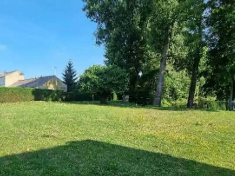 Terrain à bâtir, 807 m² - Mérignies (59710)