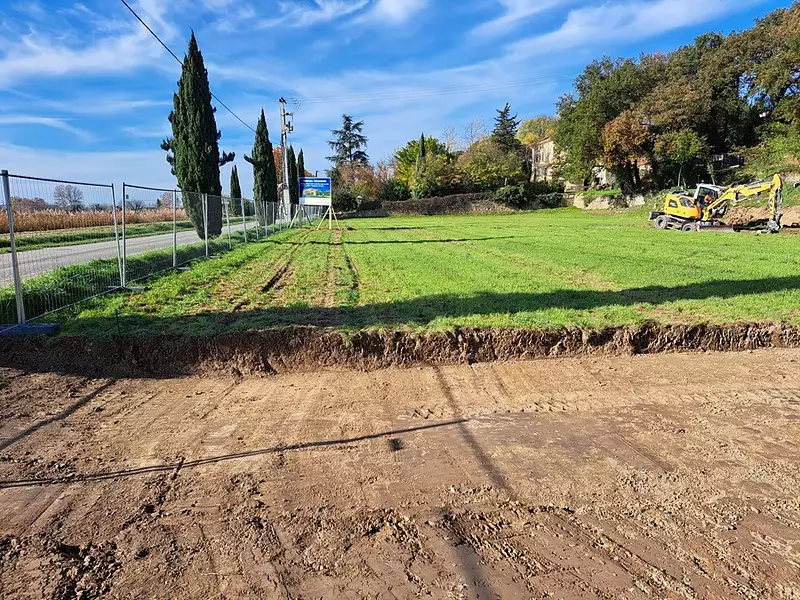 Terrain à bâtir, 310 m² - Villelaure (84530)