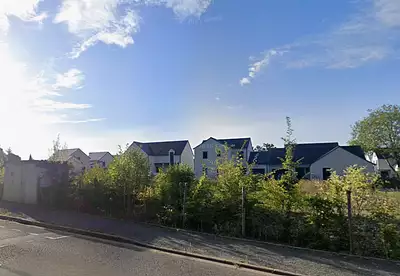 Terrain à bâtir, 675 m²