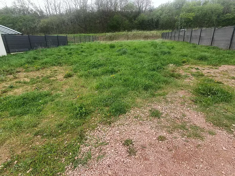 Terrain à bâtir, 770 m² - Mâcon (71000)