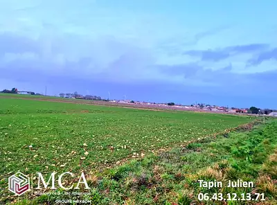 Terrain à bâtir, 243 m²