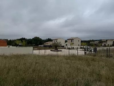 Terrain à bâtir, 450 m²