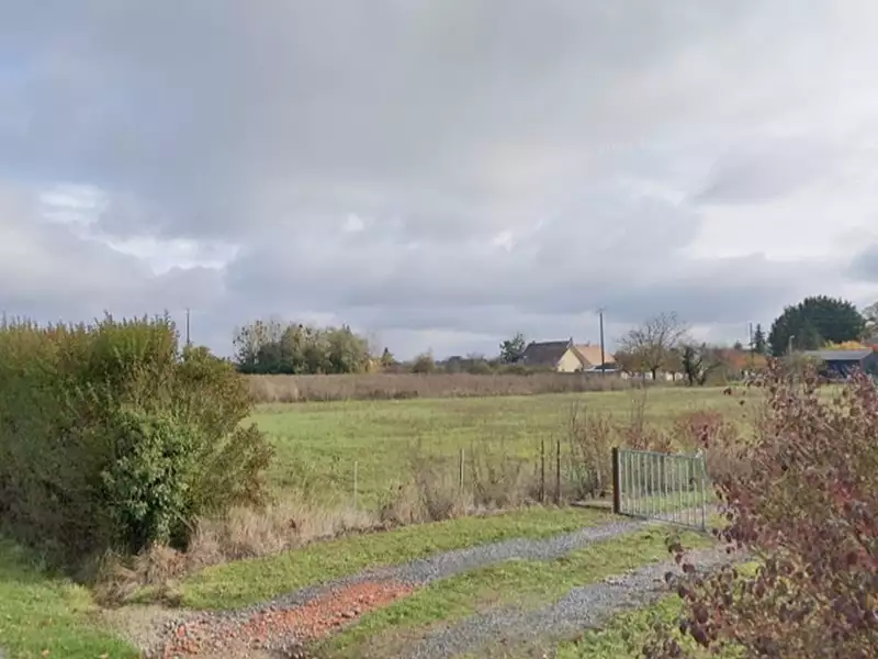 Terrain à bâtir, 627 m² - Manthelan (37240)