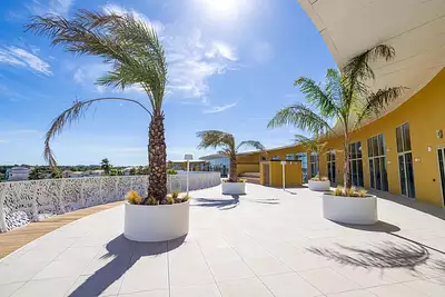 Le vibes resort