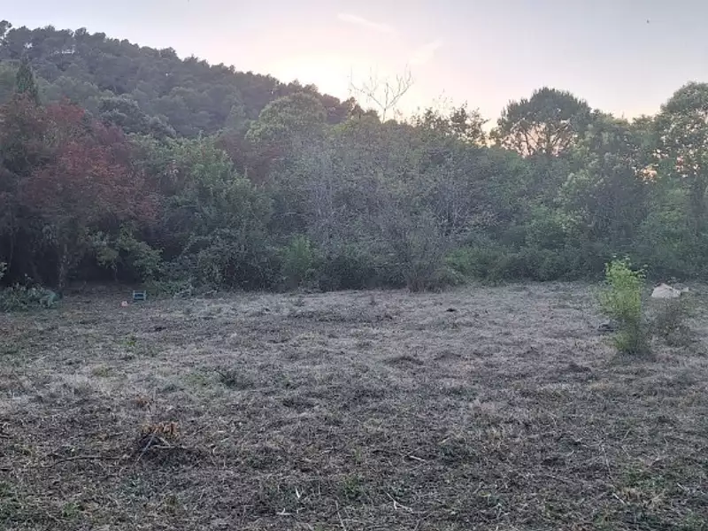 Terrain à bâtir, 507 m² - Carnoules (83660)