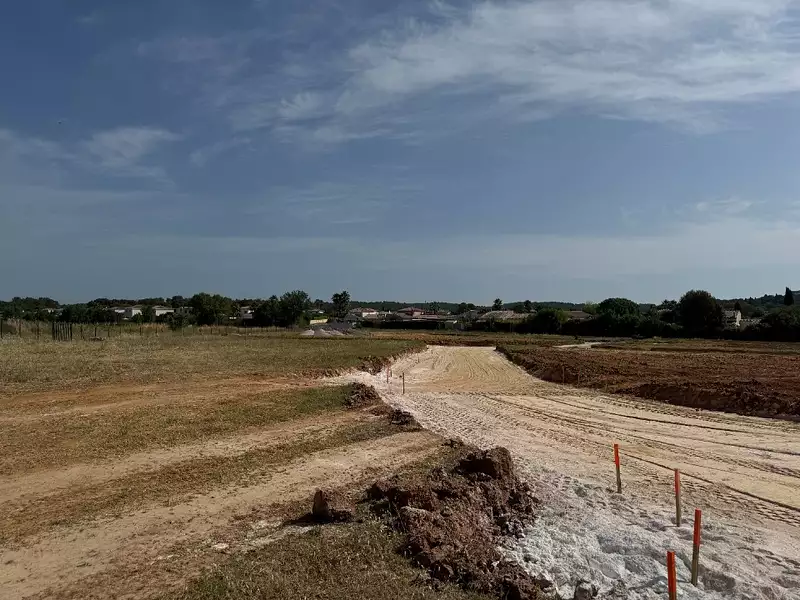 Terrain à bâtir, 380 m² - Teyran (34820)