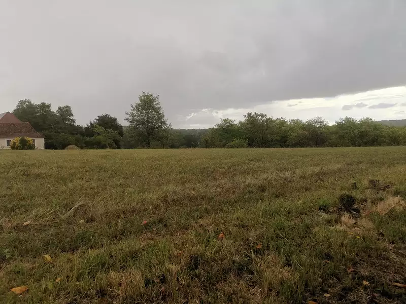 Terrain à bâtir, 1 700 m² - Périgueux (24000)