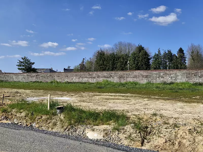 Terrain à bâtir, 326 m² - Tinténiac (35190)