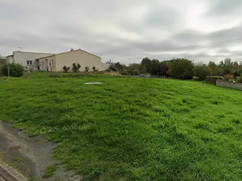Terrain à bâtir, 1 317 m² - Chaillé-les-Marais (85450)