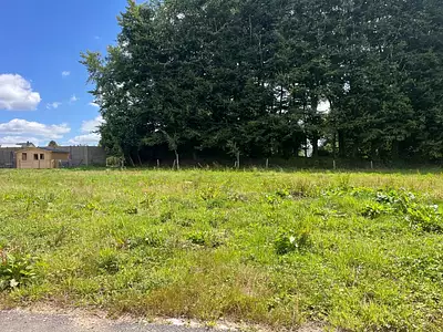 Terrain à bâtir, 850 m²