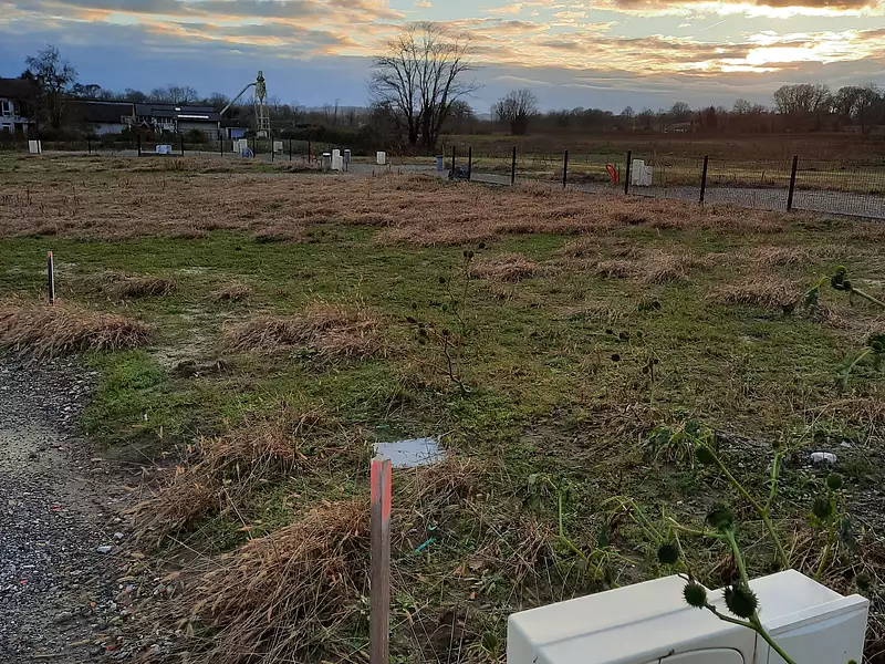 Terrain à bâtir, 499 m² - Seyresse (40180)