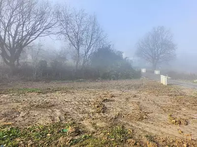 Terrain à bâtir, 703 m²