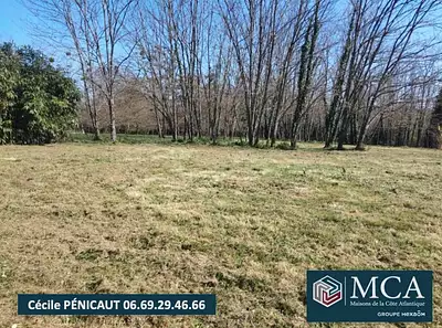 Terrain à bâtir, 2 000 m²