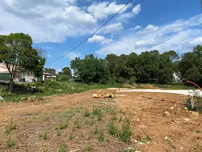 Terrain à bâtir, 600 m²