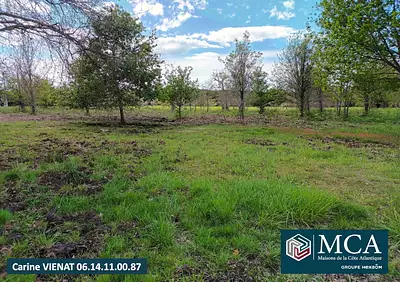 Terrain à bâtir, 350 m²