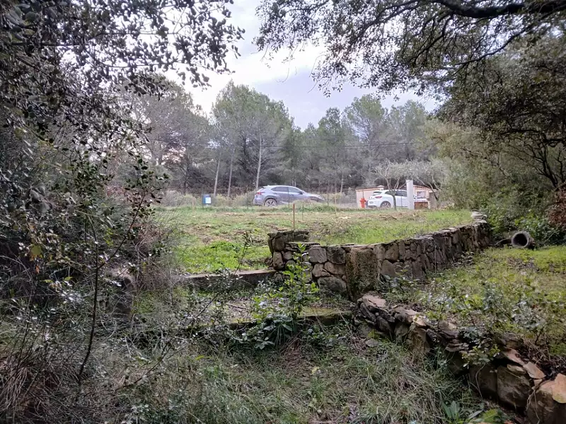 Terrain à bâtir, 445 m² - Lambesc (13410)