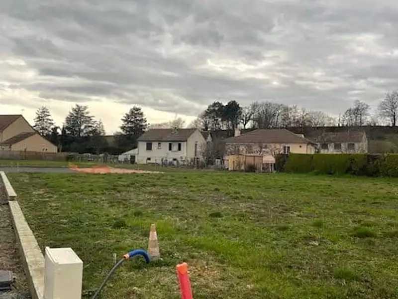 Terrain à bâtir, 924 m² - Rigny-sur-Arroux (71160)