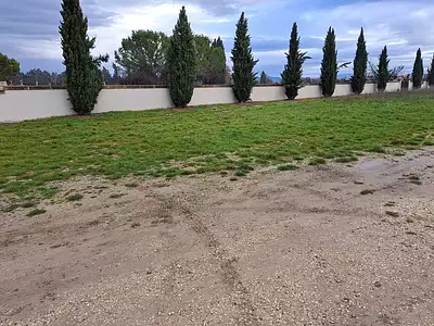 Terrain à bâtir, 300 m²