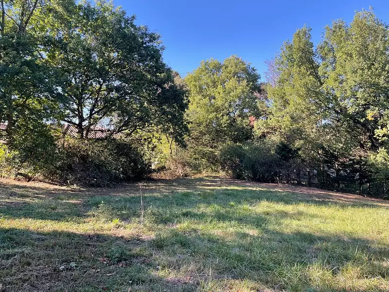 Terrain à bâtir, 995 m² - Saïx (81710)