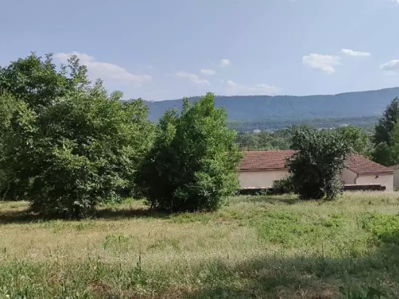 Terrain à bâtir, 752 m² - Sisteron (04200)