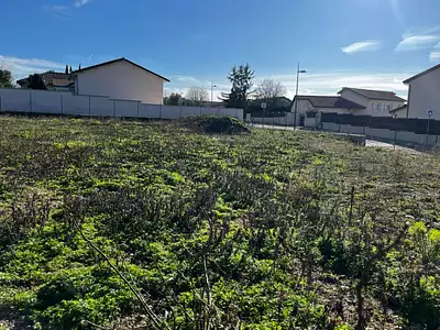 Terrain à bâtir, 542 m²