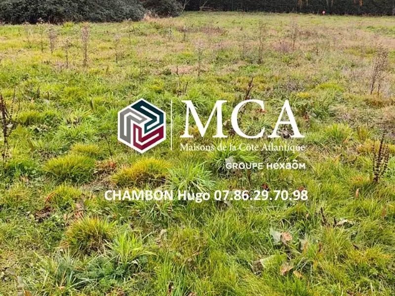 Terrain à bâtir, 691 m² - Sainte-Colombe-en-Bruilhois (47310)