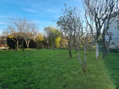 Terrain à bâtir, 1 160 m²