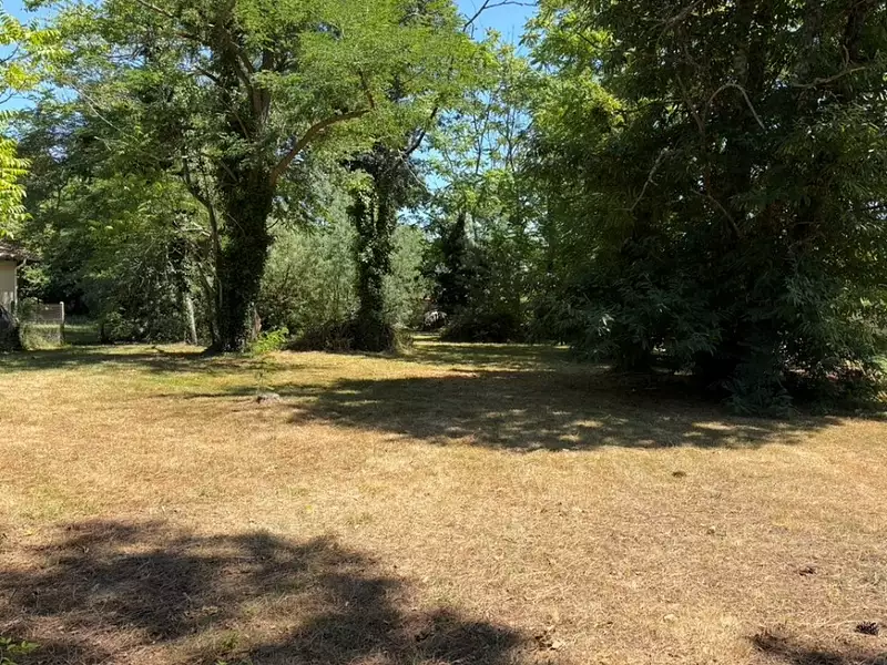 Terrain à bâtir, 450 m² - Virelade (33720)