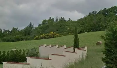 Terrain à bâtir, 1 700 m²